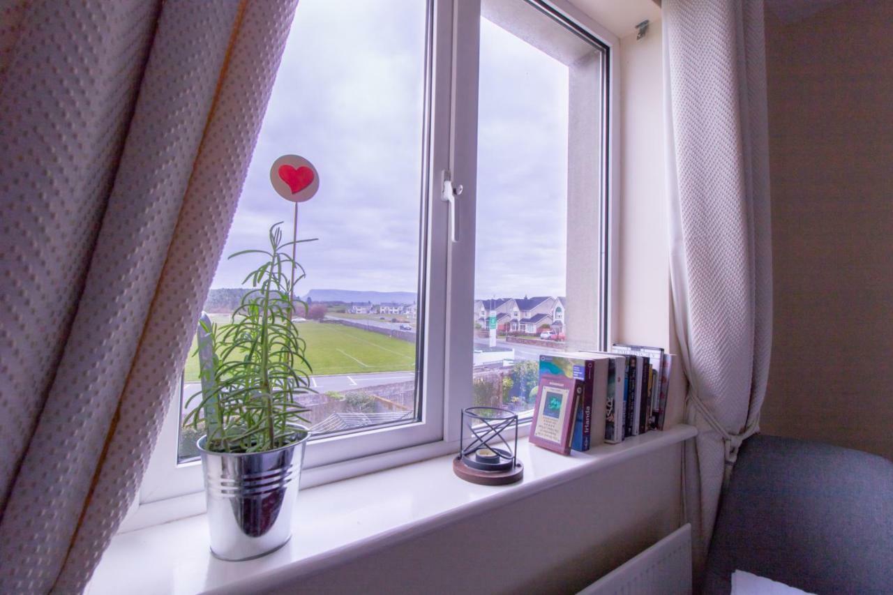 Strandhill Home, One Minute From The Beach And Pubs 外观 照片